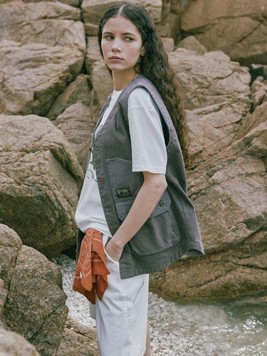 Hunter Color Semi Oversized Cotton Vest_Grey - MAGOODGAN - Modalova