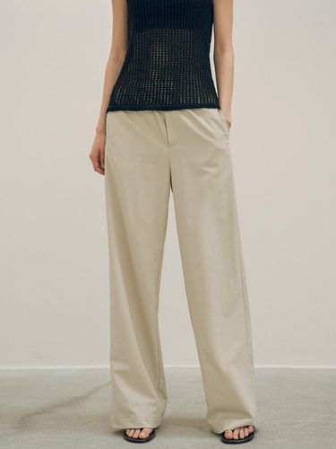 Banding Wide Nylon Pants_Beige - Siyazu - Modalova