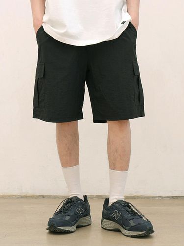 Nylon Cargo Shorts - Black - CAMELWORK - Modalova