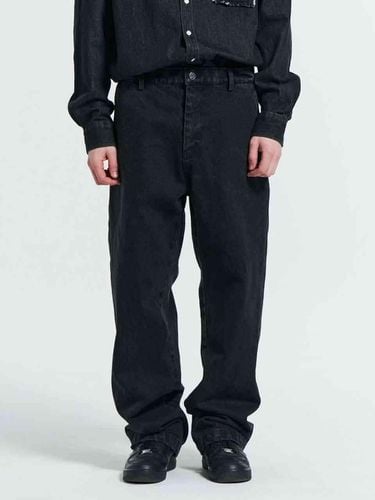 MPa Calf Logo Denim Pants_Black - PLASTIC PRODUCT - Modalova