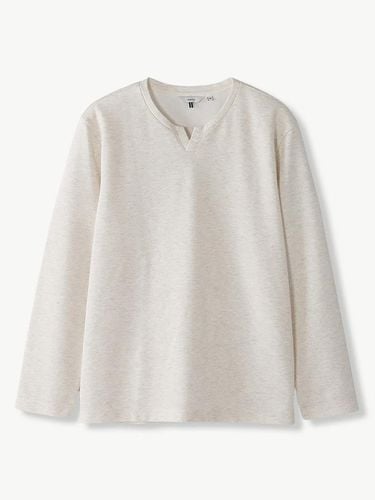 Slit-neck Long Sleeve T-shirt_Beige - STCO - Modalova