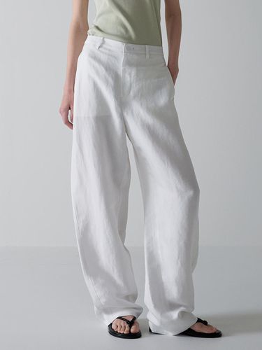 Linen Barrel Pants_White - FACADE PATTERN - Modalova