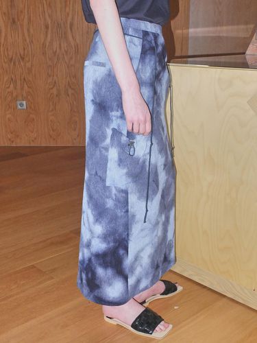 Cargo String Tie Dye Skirt_Blue - Enor - Modalova