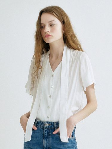 S Glossy 2Way Half Tie Blouse_White - ANEDIT - Modalova