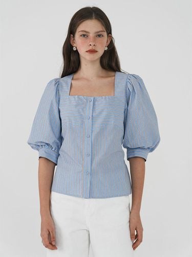 Square Neck Volume Blouse - on&on - Modalova