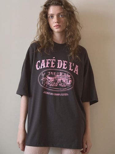 Cafe De La T-shirt _ Charcoal - VANISHMENT - Modalova