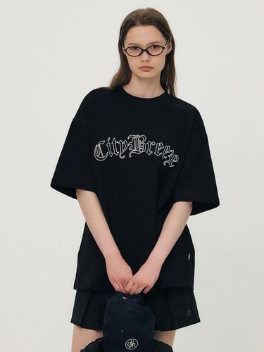 Old English Short Sleeve T-shirt_Black - CITYBREEZE - Modalova