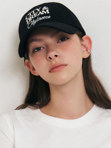 City And Dream Cotton Ball Cap_All Black - CITYBREEZE - Modalova