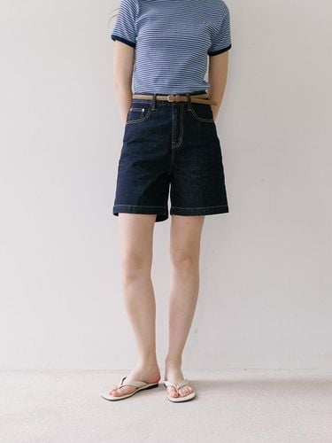 LM17 Indigo Denim Pintuck Shorts - Laminez - Modalova