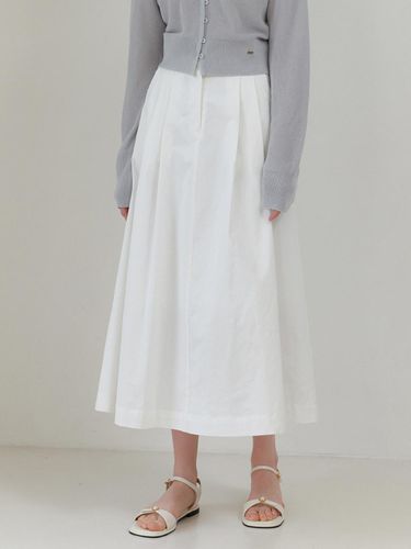 Wade Pintuck Skirt - White - RE_L - Modalova