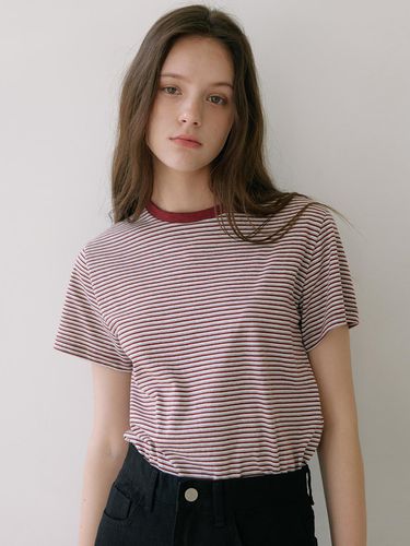 Multi Stripe T-shirt - Burgundy - Laminez - Modalova