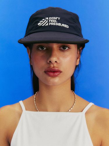 Dontpressured Camp Cap_Navy - MENASOO - Modalova