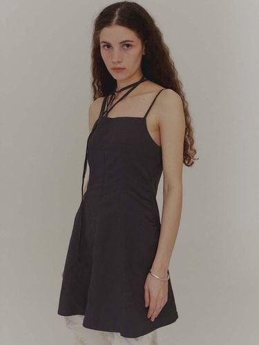 Lily Sleeveless Dress_Charcoal - PLAC - Modalova