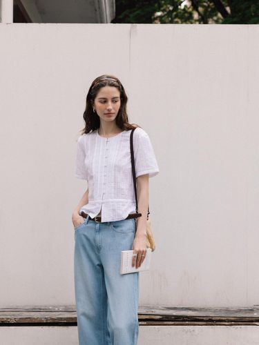 Lace Pin Tuck Blouse_White - THE RYE - Modalova