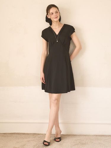 Jane Pintuck Dress - Black - J`ASP - Modalova