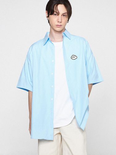 Cloud Smile Embroidery Oversized Shirt_Sky Blue - GRAVER - Modalova