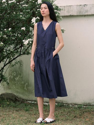 String Detail Sleeveless Long Dress_Navy - kuho plus - Modalova