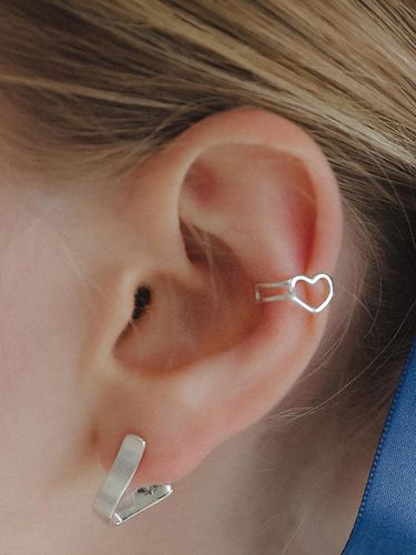 Open Heart Silver EarCuff - J.Lauren - Modalova