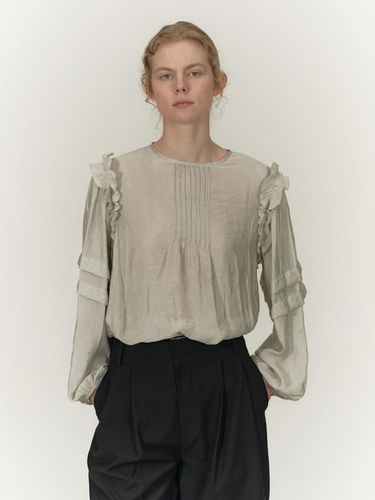 SHEER RUFFLE BLOUSE [LIGHT GREY] - SALTY PEBBLE - Modalova