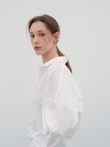 Fitted Waist V-Neck Shirt WHITE - The Raust - Modalova