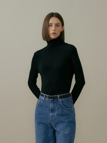 Wool Turtleneck Slim T-Shirt - THE PENNY - Modalova