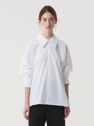 DRAWSTRING BLOUSE (2 COLORS) - EAAH - Modalova