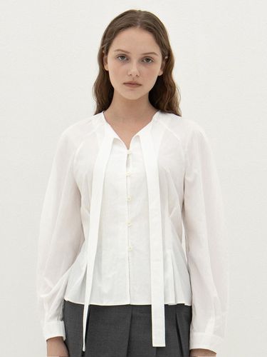 Tie Tuck Blouse - White - a.t.corner - Modalova