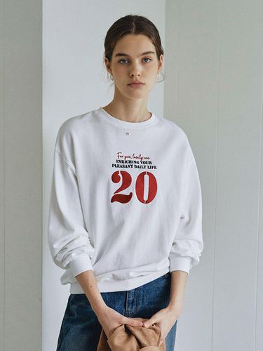 Comfort Round Neck Sweat Shirt - LOEIL - Modalova