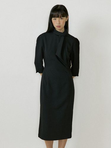 Muffler Dress (black) - Lucirzu - Modalova