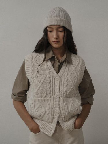 MOUNTAIN CABLE KNIT VEST_CREAM - SAGEMENT - Modalova