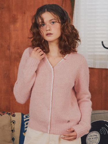 Moment V-neck Point Color Knit Cardigan_Pink - mellurbane - Modalova