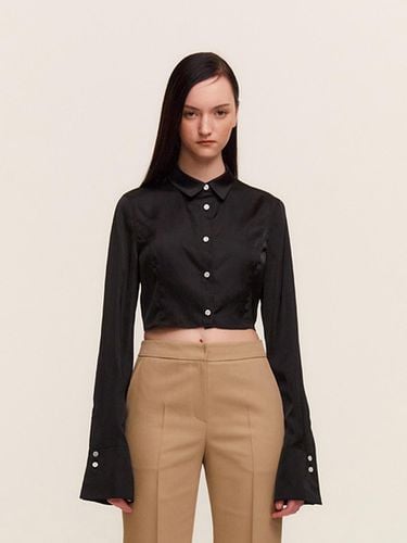 Wide Cuffs Satin Shirt Black - LIE MEQUE - Modalova