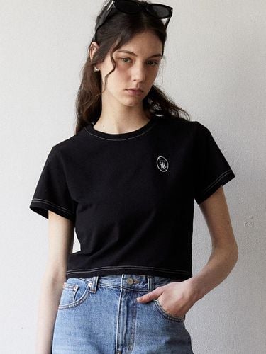 CLASSIC LOGO EMBROIDERY CROP T-SHIRT_BLACK - ITER - Modalova