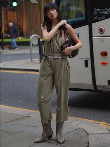 Abigail Jumpsuit_Khaki - REVERSE - Modalova