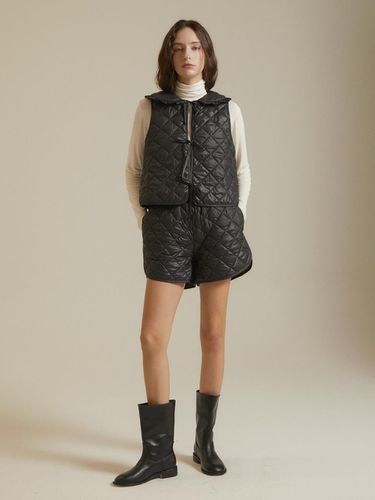 Frill quilted vest_black - ITER - Modalova