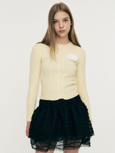 Double corsage cardigan yellow - LIE MEQUE - Modalova