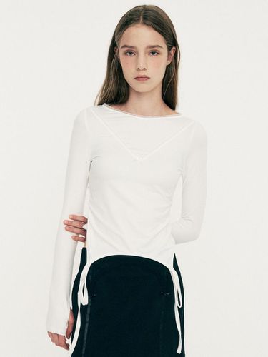 Cut Out Shirring Long Sleeve White - LIE MEQUE - Modalova