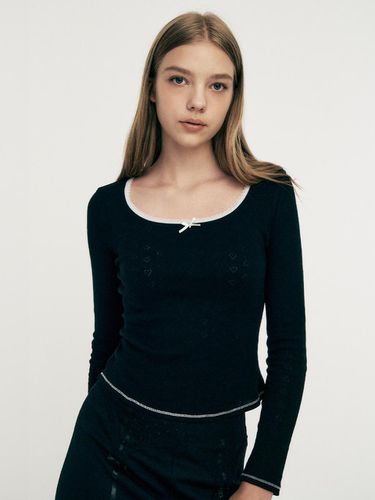 Eyelet lace long-sleeved black - LIE MEQUE - Modalova