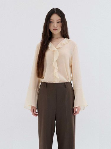 TEXTURED FRILL BLOUSE_LIGHT BEIGE - REPLAIN - Modalova