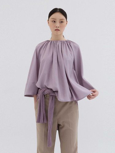 SHIRRING BLOUSE TOP_VIOLET - REPLAIN - Modalova