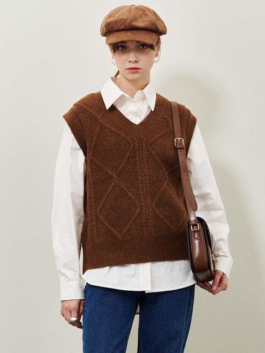 Alpaca knitwear Vest_Brown - PLUNASTUDIO - Modalova