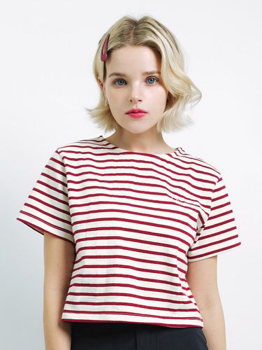 SAC Stripe Oversized Fit Cropped T-Shirt Wine 4W23 - SALTANDCHOCOLATE - Modalova