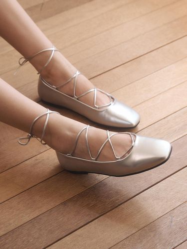 Pirouette strap flat (1 cm/3 colors) - SALTANDCHOCOLATE - Modalova