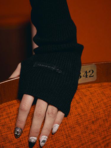 Ribbed knit hand warmer [Black] - HELENE PARIS - Modalova