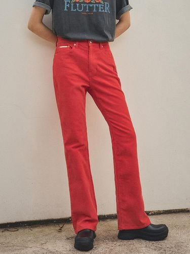 P3201 Corduroy Flared Pants_Red - vanone atelier - Modalova