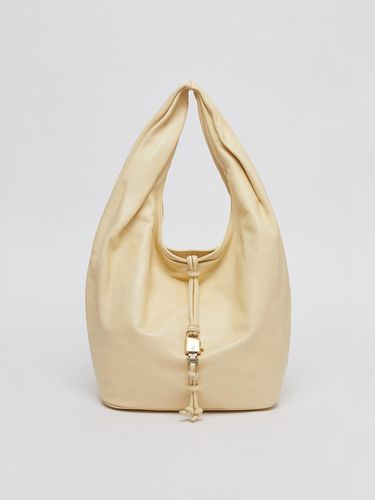 Luv lock hobo bag (Buttery Yellow) - Archivepke - Modalova