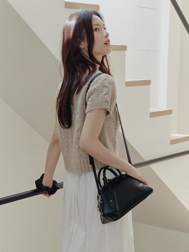 Mare Tote Bag - Black - OVHEE - Modalova