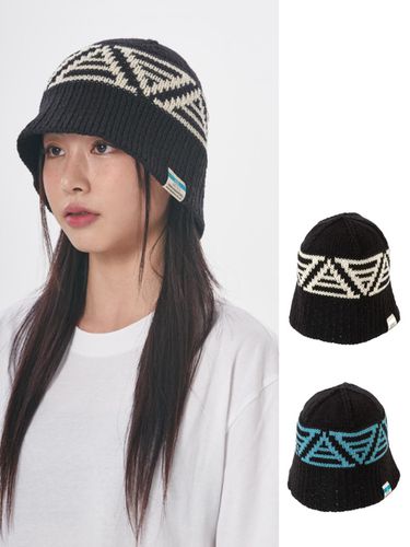 CONE KNIT BUCKET HAT - TNP - Modalova