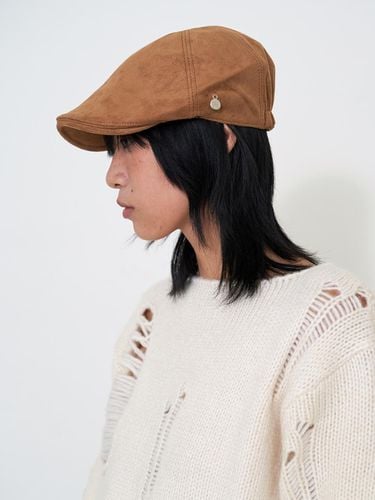 Suede Hunting Cap Beige - fromwhere - Modalova