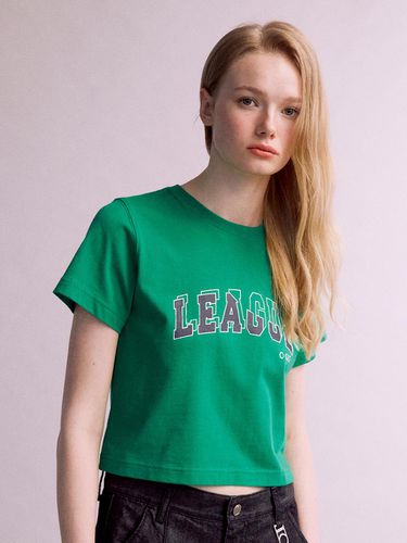 League Overlay Print T-shirt (GREEN) - DTHIRTYONE - Modalova